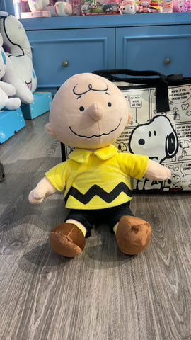 Charlie Brown peluche